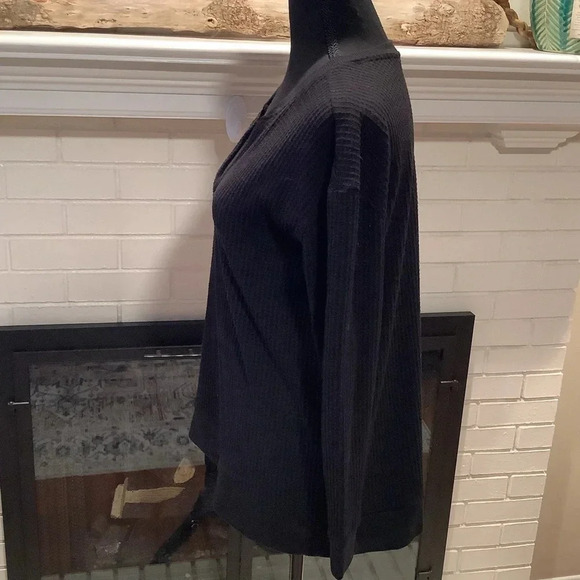 #137 Loft Basic Black Waffle Knit Long Sleeve Size Small - Picture 4 of 6